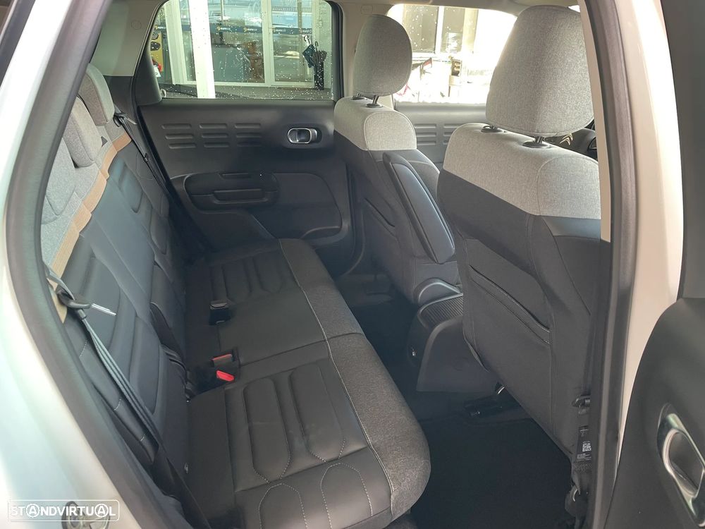 Citroën C3 Aircross 1.2 PureTech Shine EAT6 - 21