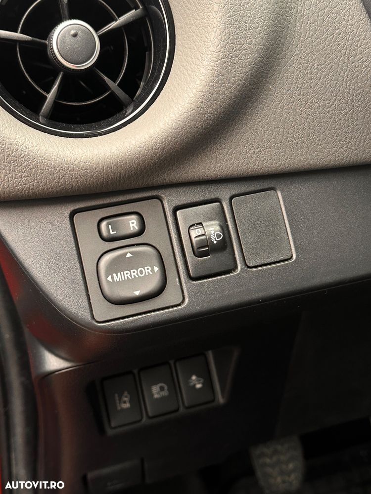 Toyota Yaris 1.0 VVT-i Comfort - 18