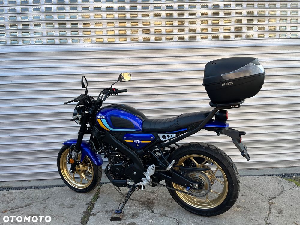 Yamaha XSR - 11