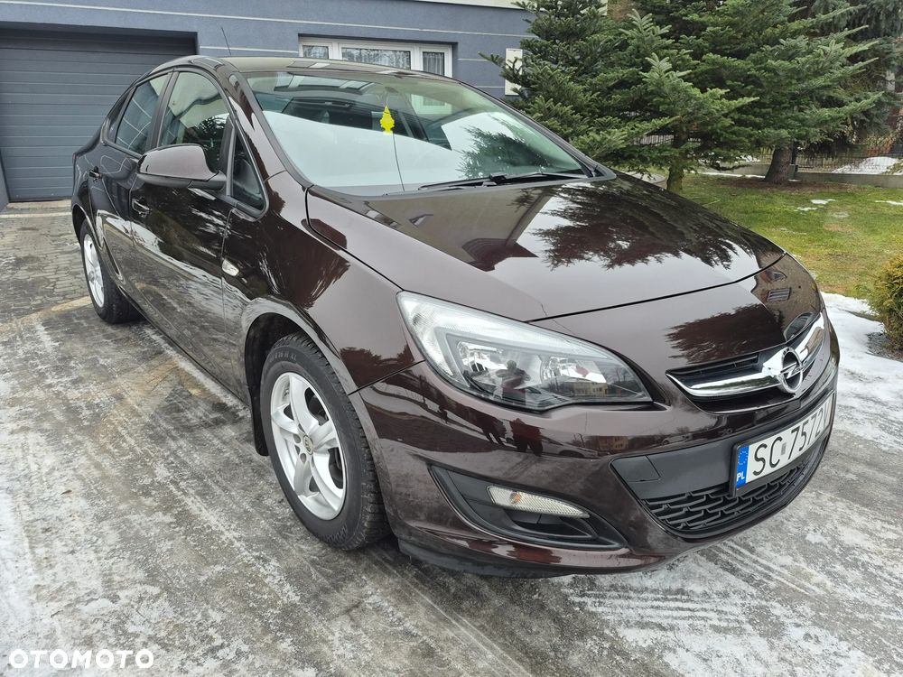 Opel Astra 1.6 Active - 1