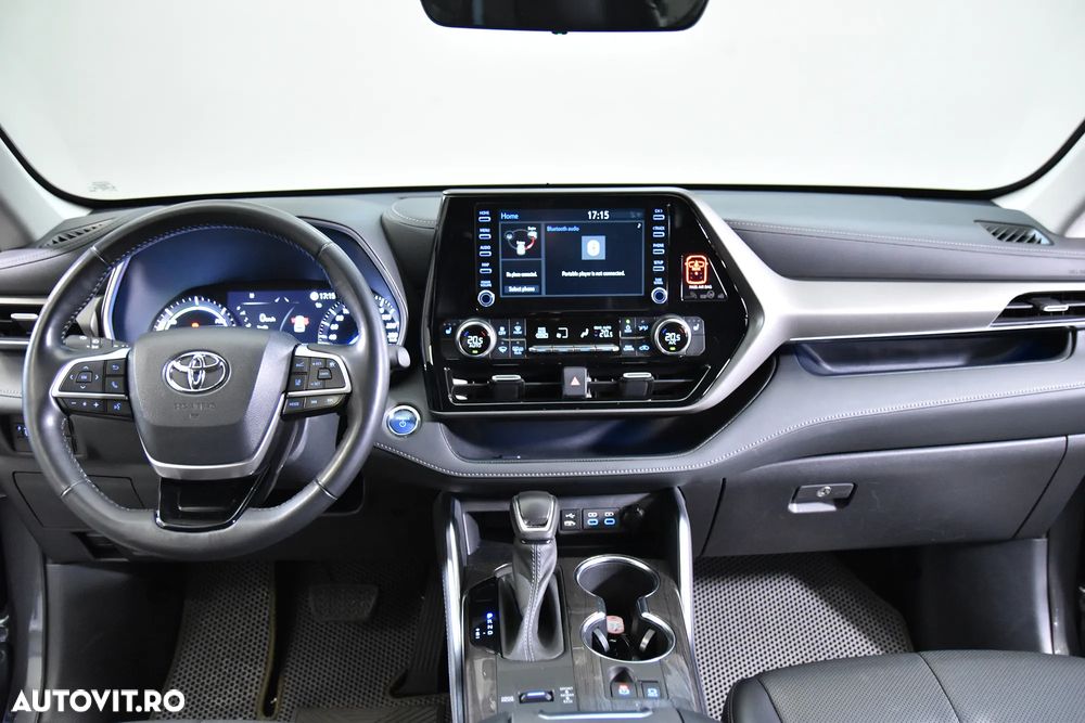 Toyota Highlander - 10