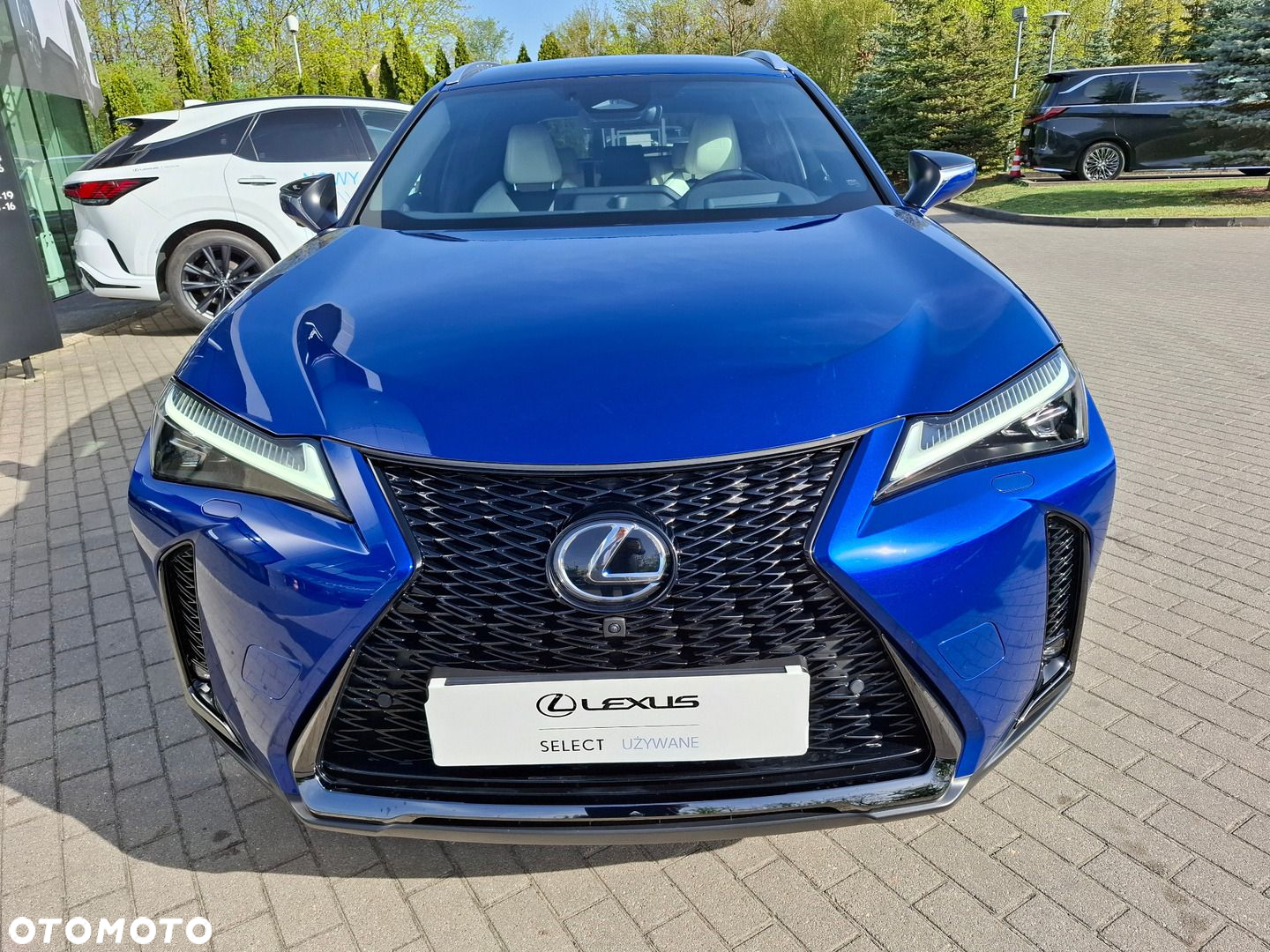 Lexus UX - 8