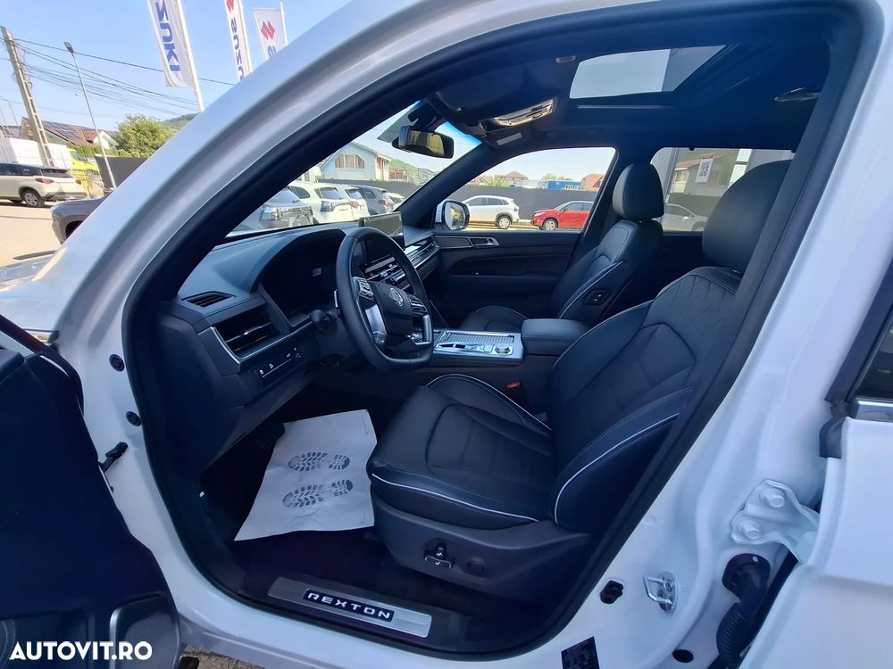 KG Mobility Rexton - 10