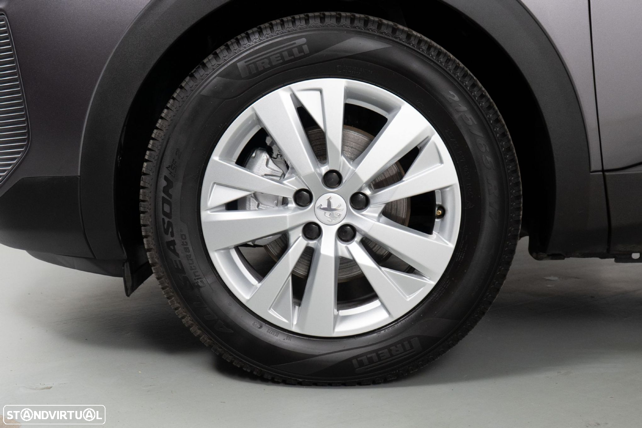 Peugeot 5008 1.2 PureTech Allure Pack EAT8 - 19