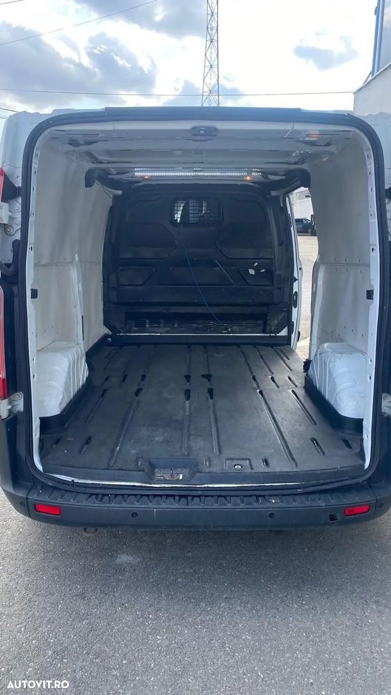 Ford Transit Custom - 3