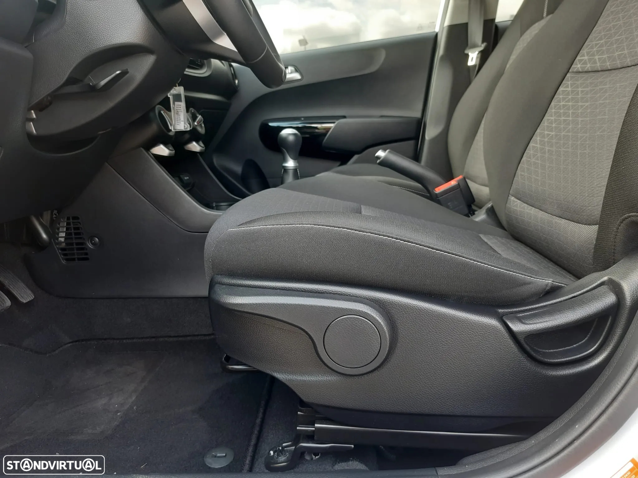 Kia Picanto 1.0 CVVT Urban - 11