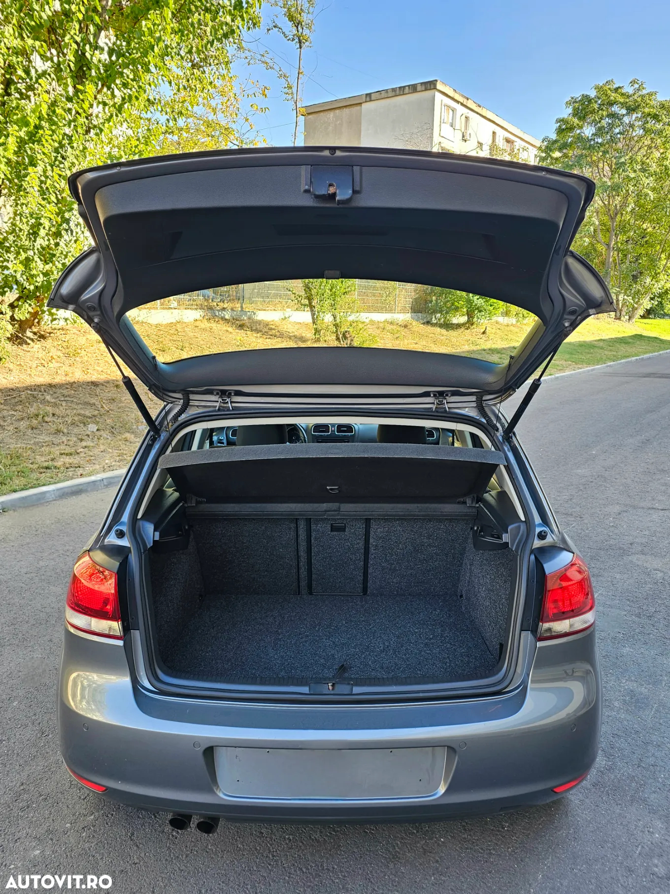 Volkswagen Golf 1.4 TSI Highline - 12