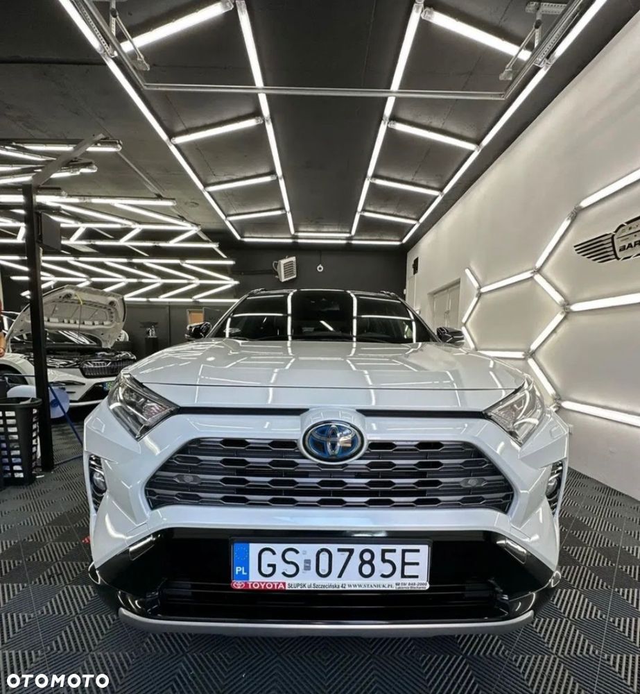 Toyota RAV4 - 2