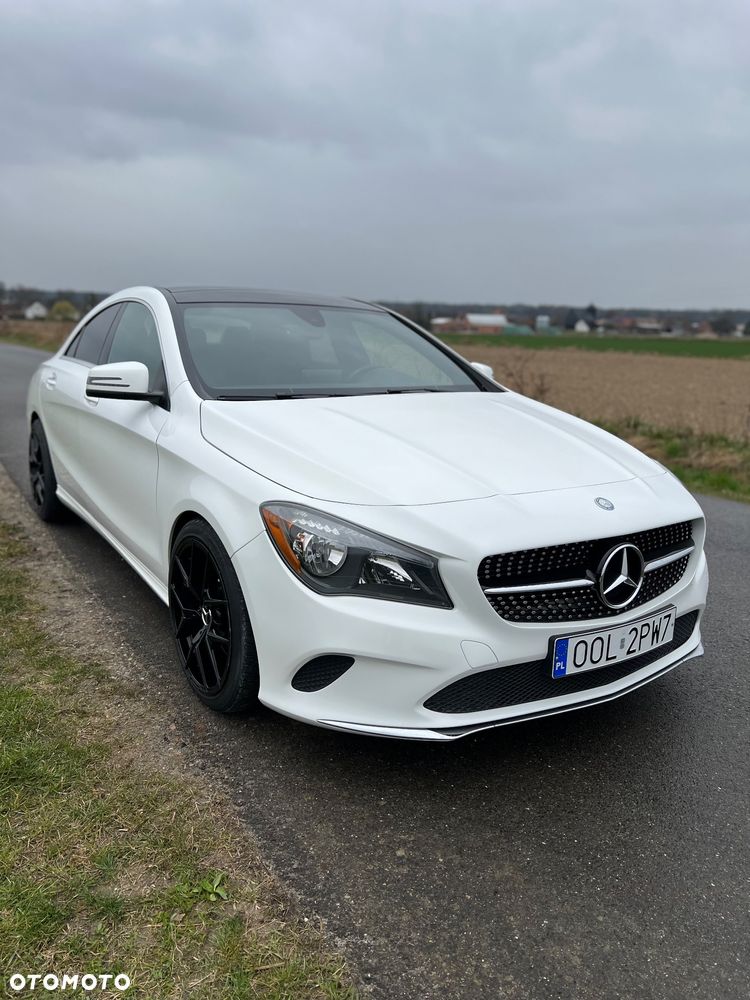 Mercedes-Benz CLA 250 4Matic 7G-DCT - 1