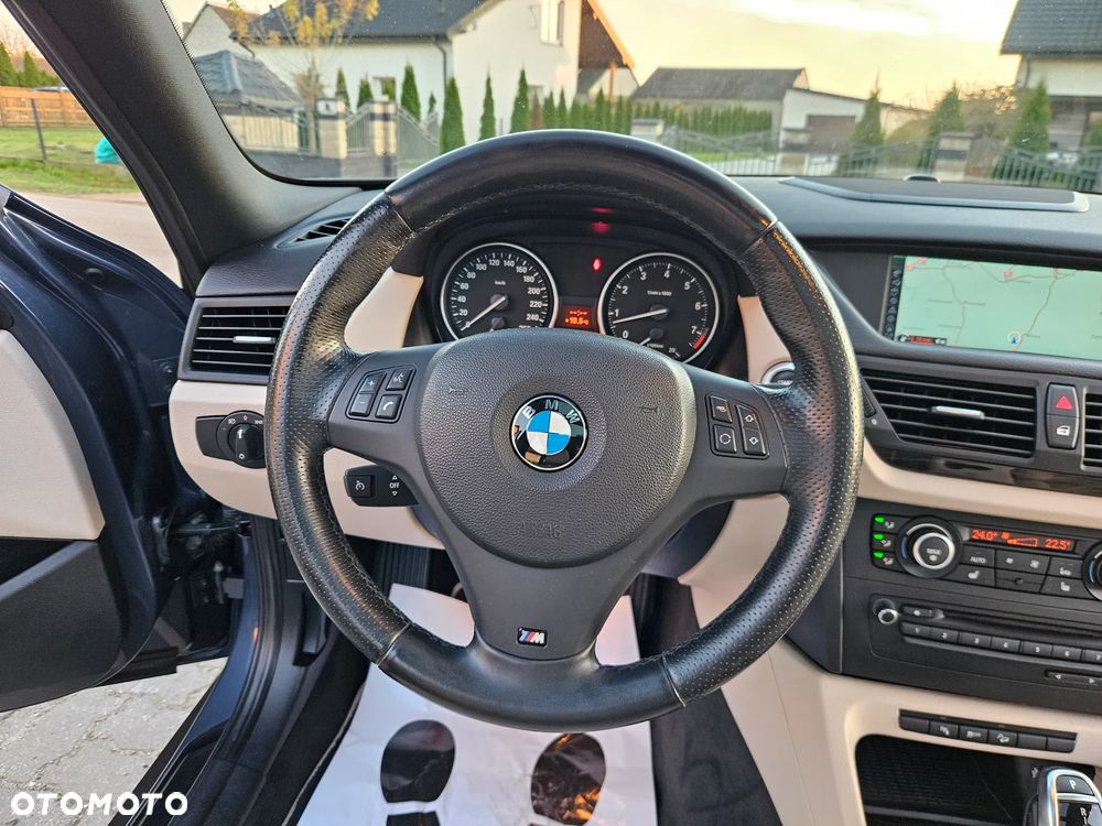 BMW X1 xDrive28i xLine - 35