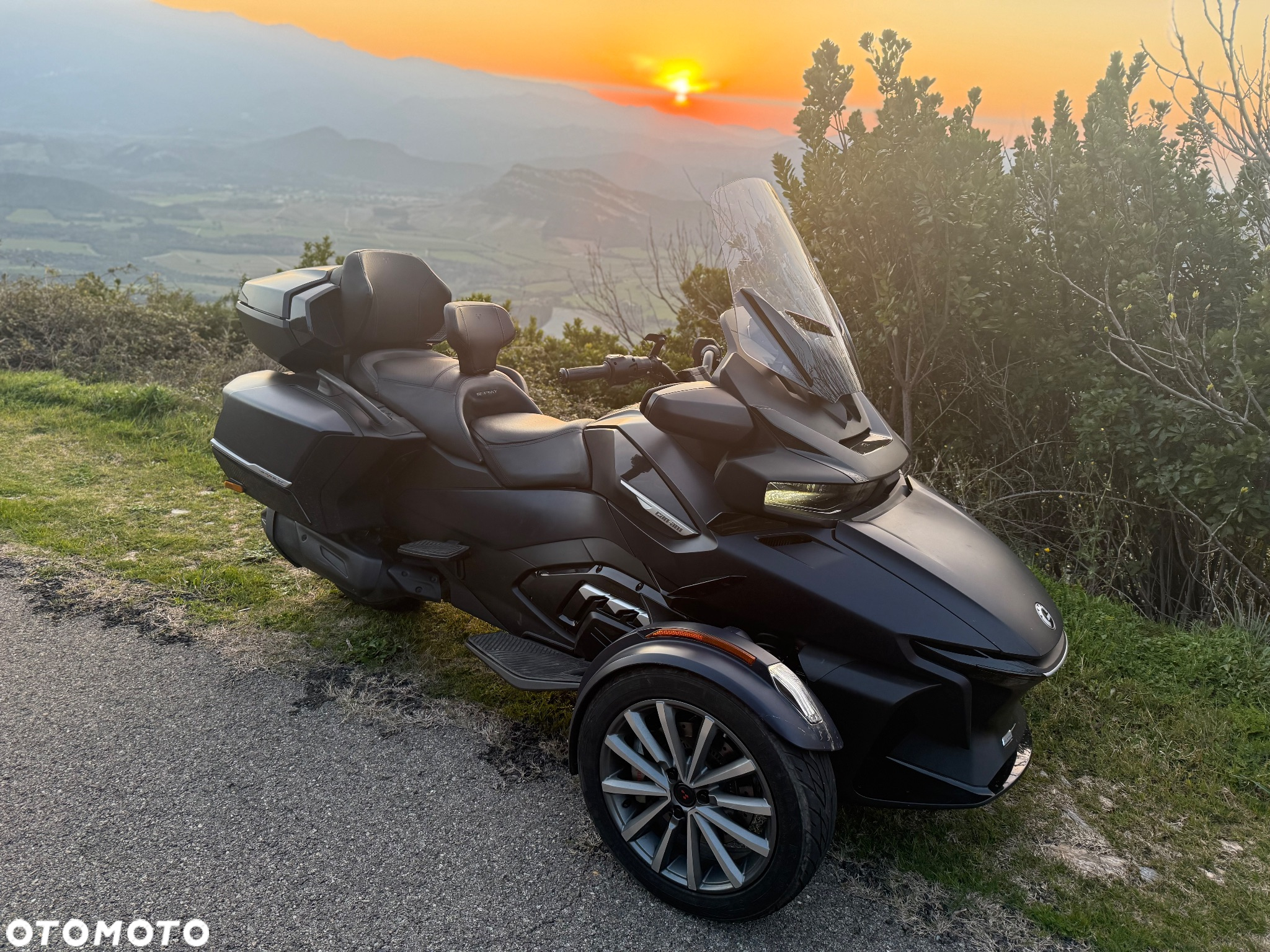 Can-Am Spyder - 2