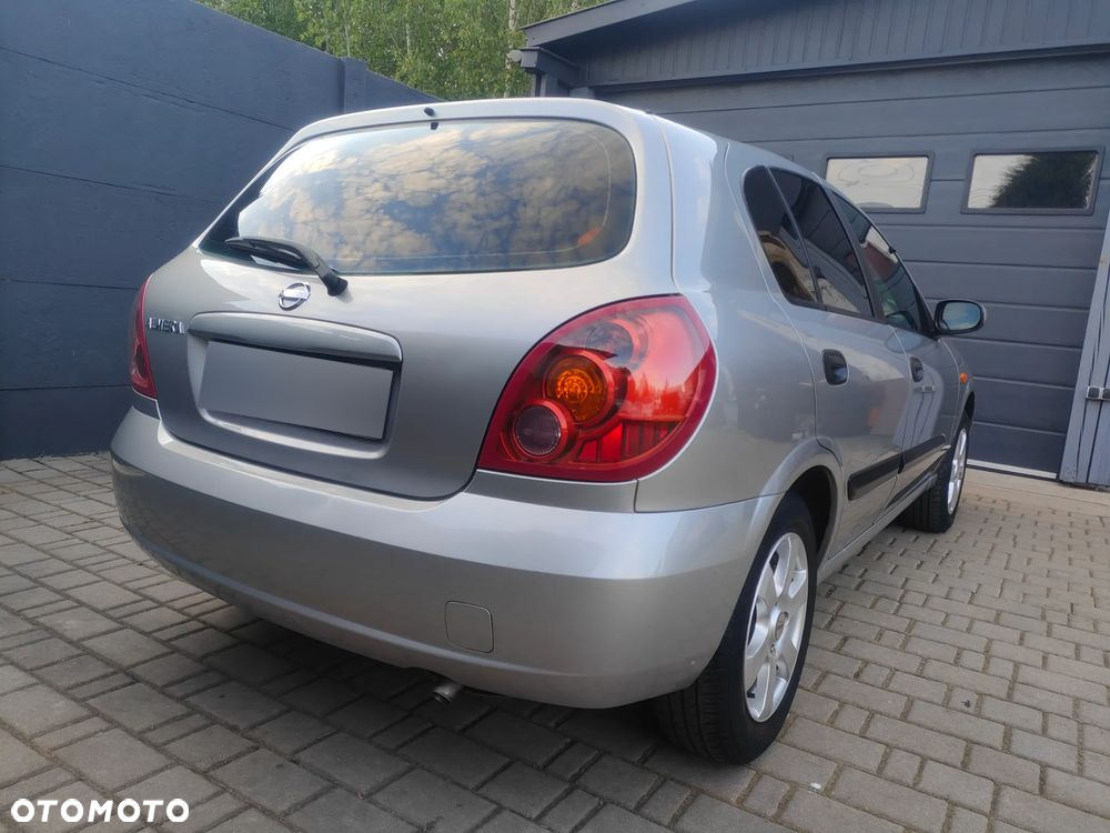 Nissan Almera 1.5 visia - 9