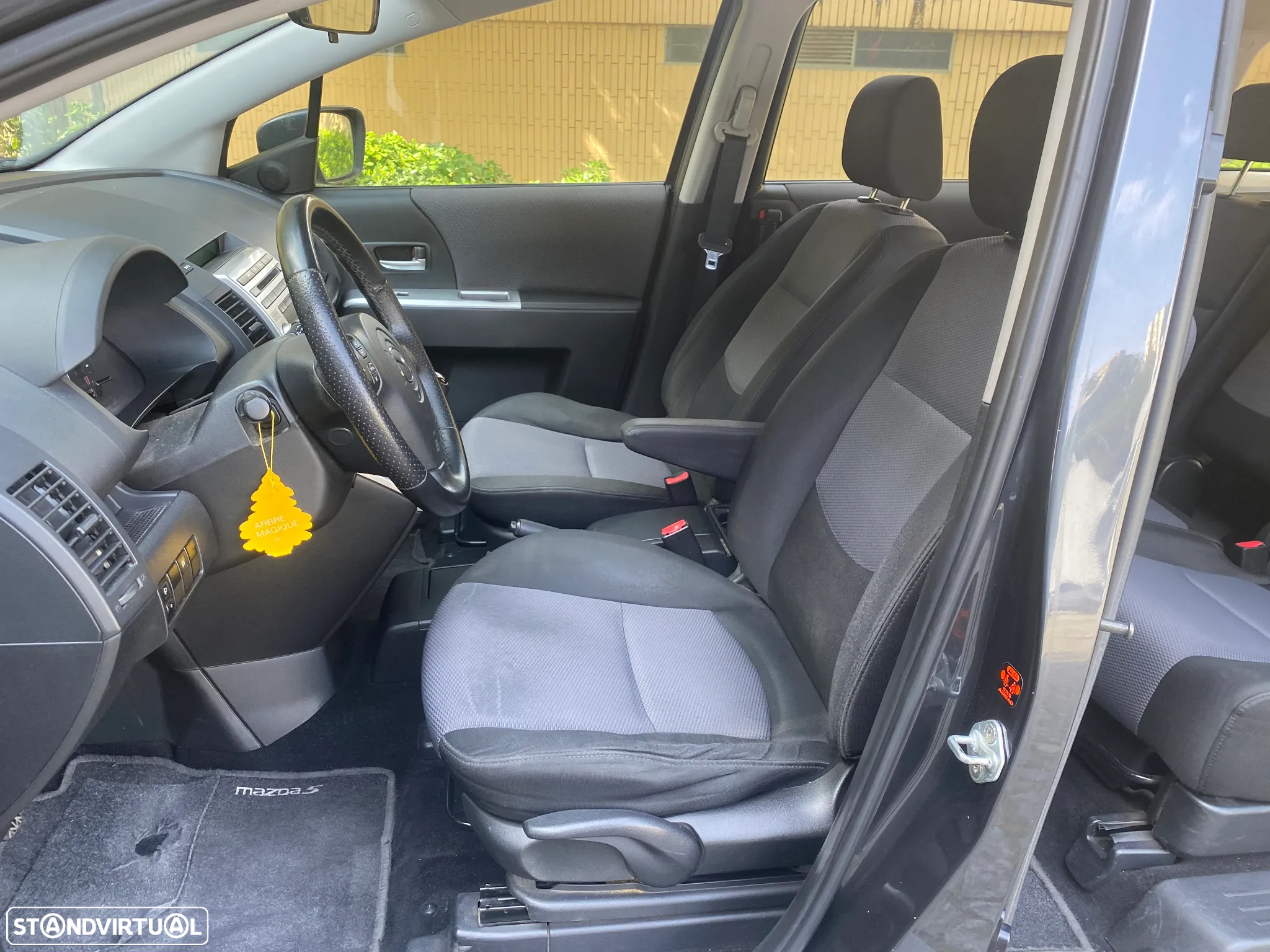 Mazda 5 MZR-CD 2.0 Exclusive - 14