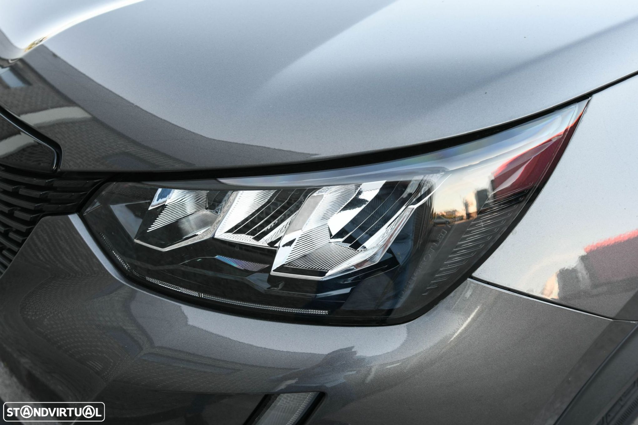 Peugeot 2008 1.2 PureTech Active Pack - 34