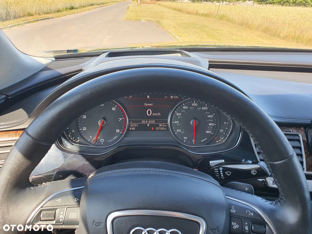 Audi A8 4.0 TFSI L Quattro - 8
