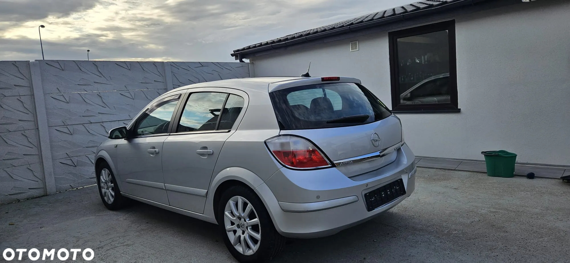 Opel Astra II 1.6 GL / Start - 13