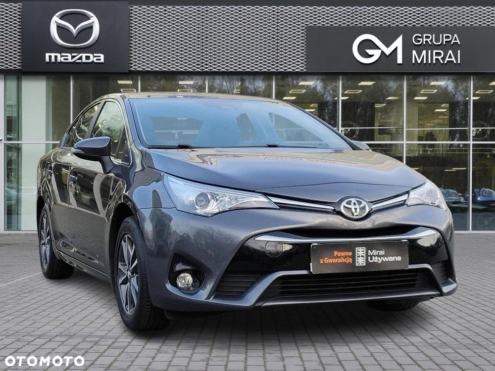 Toyota Avensis 1.8 Premium - 7