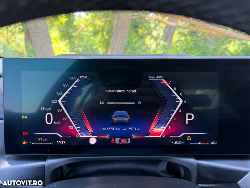 BMW Seria 3 320i xDrive AT - 24