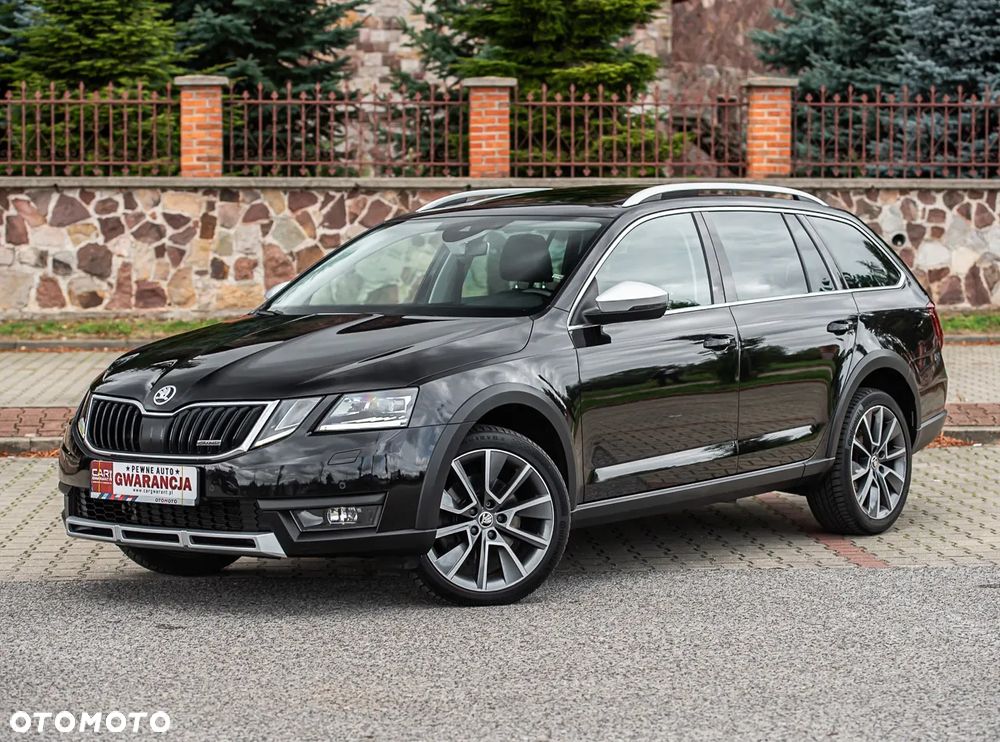 Skoda Octavia Scout 2.0 TDI 4x4 DSG - 2