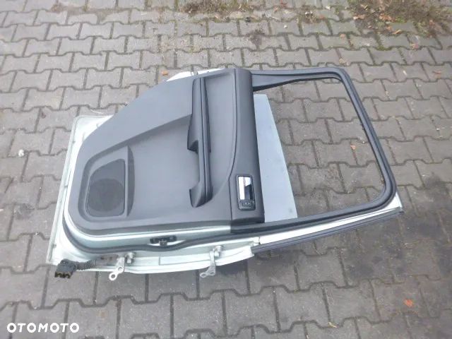 DRZWI LEWY TYŁ LEWE TYLNE FORD FOCUS C-MAX MK1 KOMPLETNE KOLOR U2 - 18