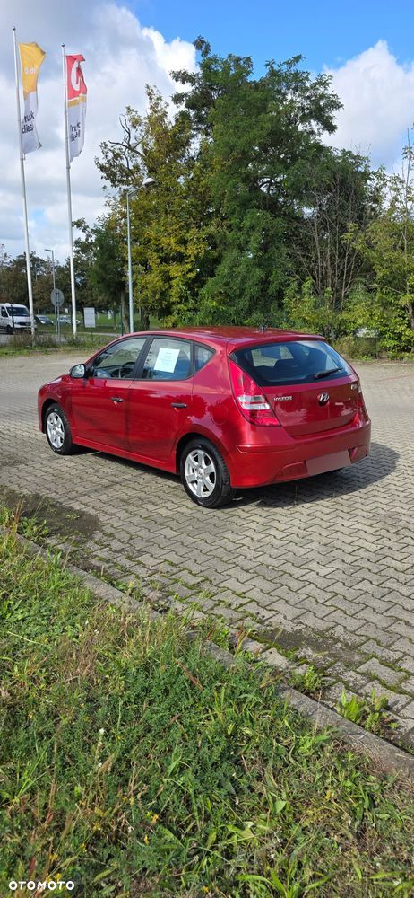 Hyundai i30 1.4 Classic + EU5 - 9