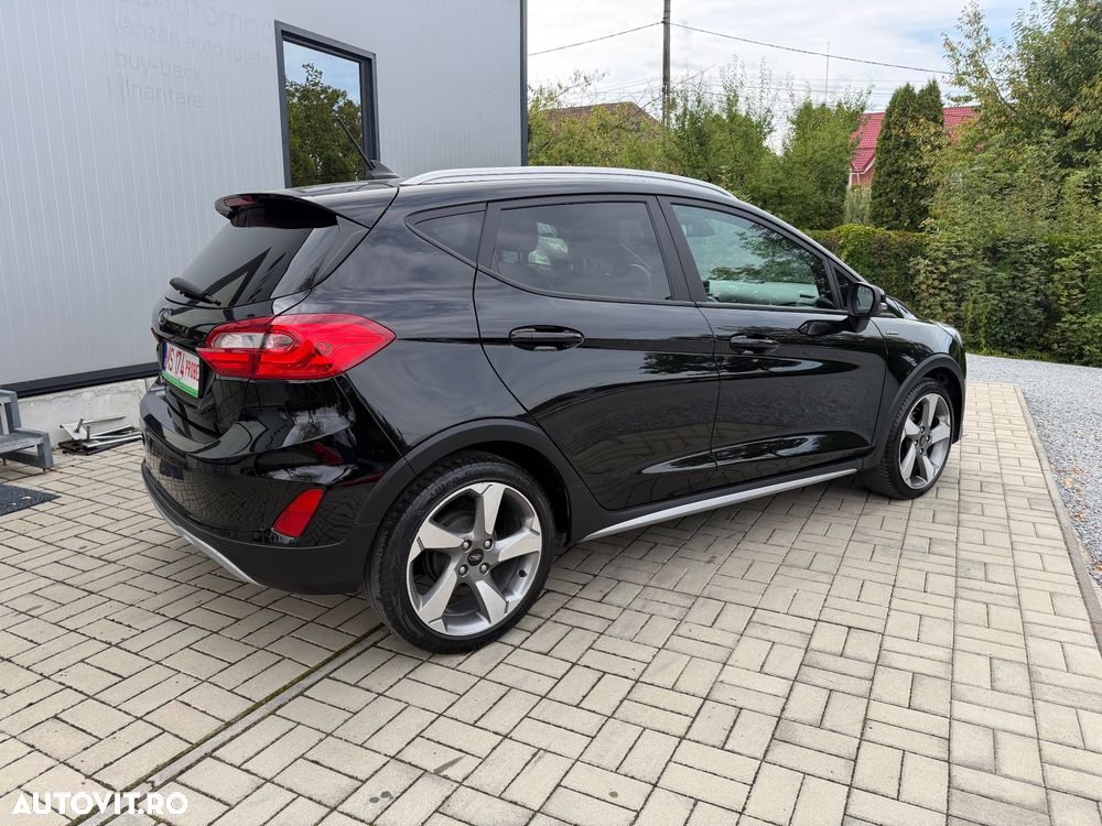 Ford Fiesta - 35