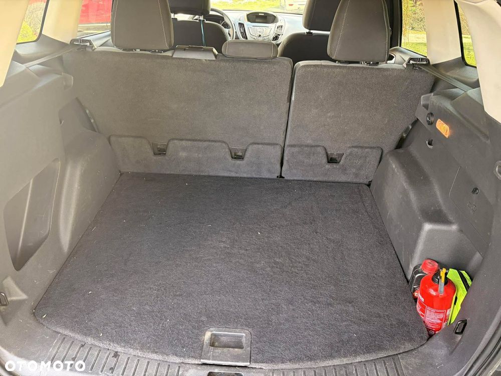 Ford Escape 1.6 EcoBoost AWD SE - 17