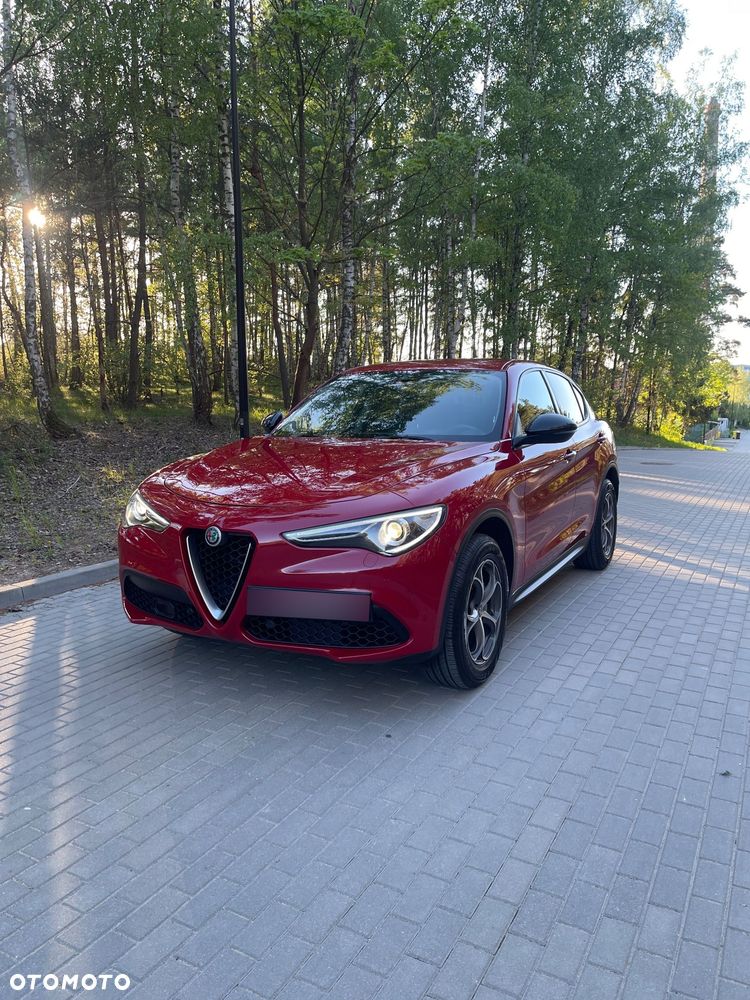 Alfa Romeo Stelvio - 7