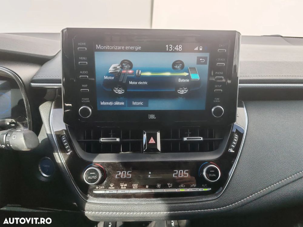 Toyota Corolla 2.0 HSD Exclusive Plus GR Sport - 8
