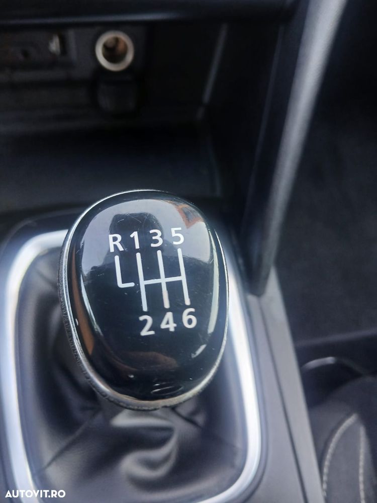 RENAULT Megane 2020 — imagine 7