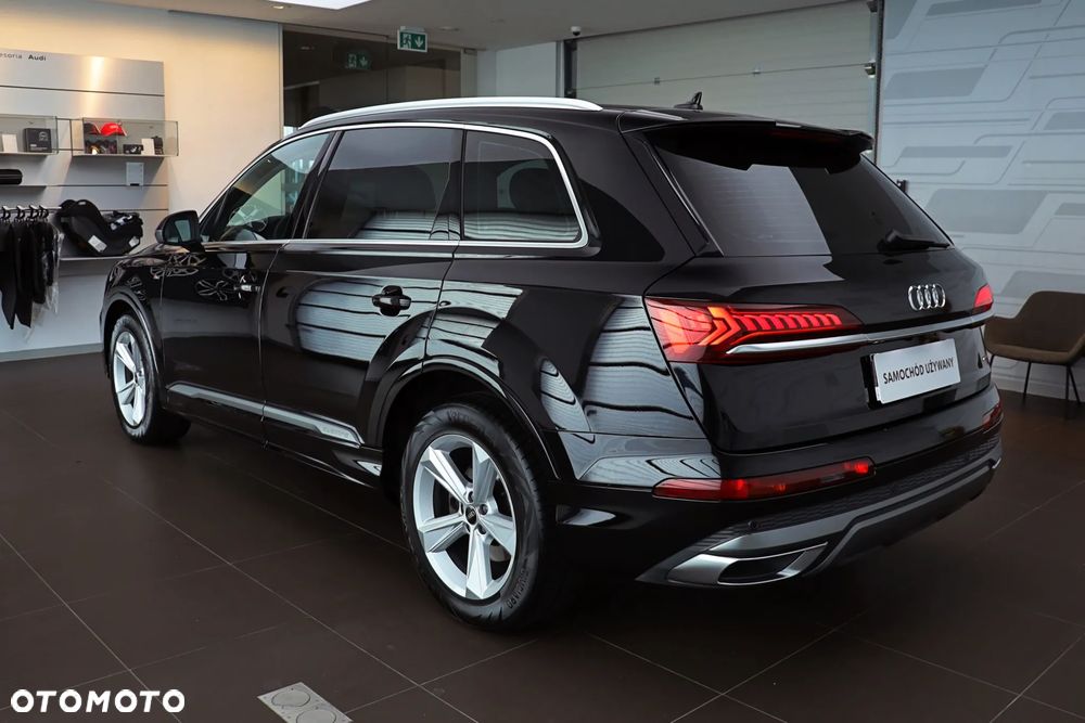 Audi Q7 - 4