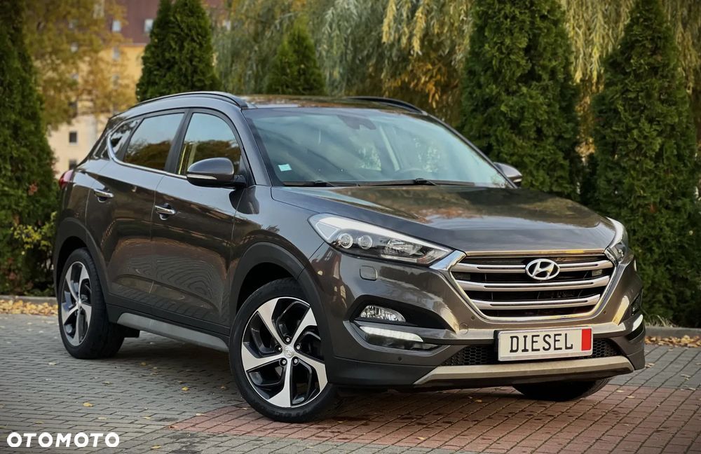 Hyundai Tucson 1.7 CRDI BlueDrive TourdePologne 2WD - 2