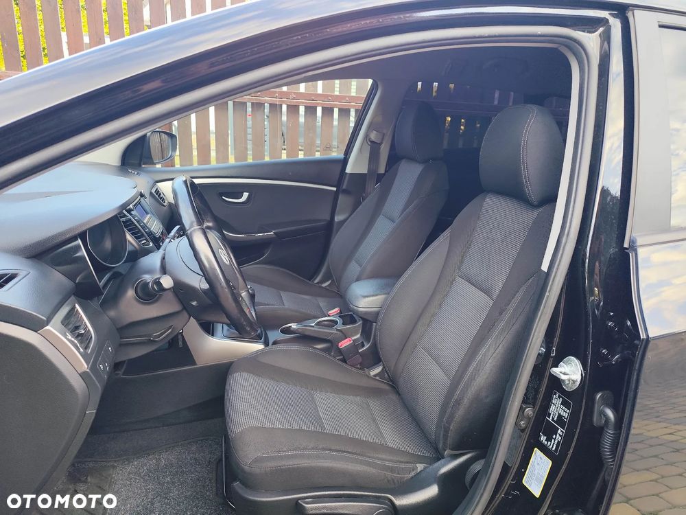 Hyundai i30 1.4 Comfort - 8