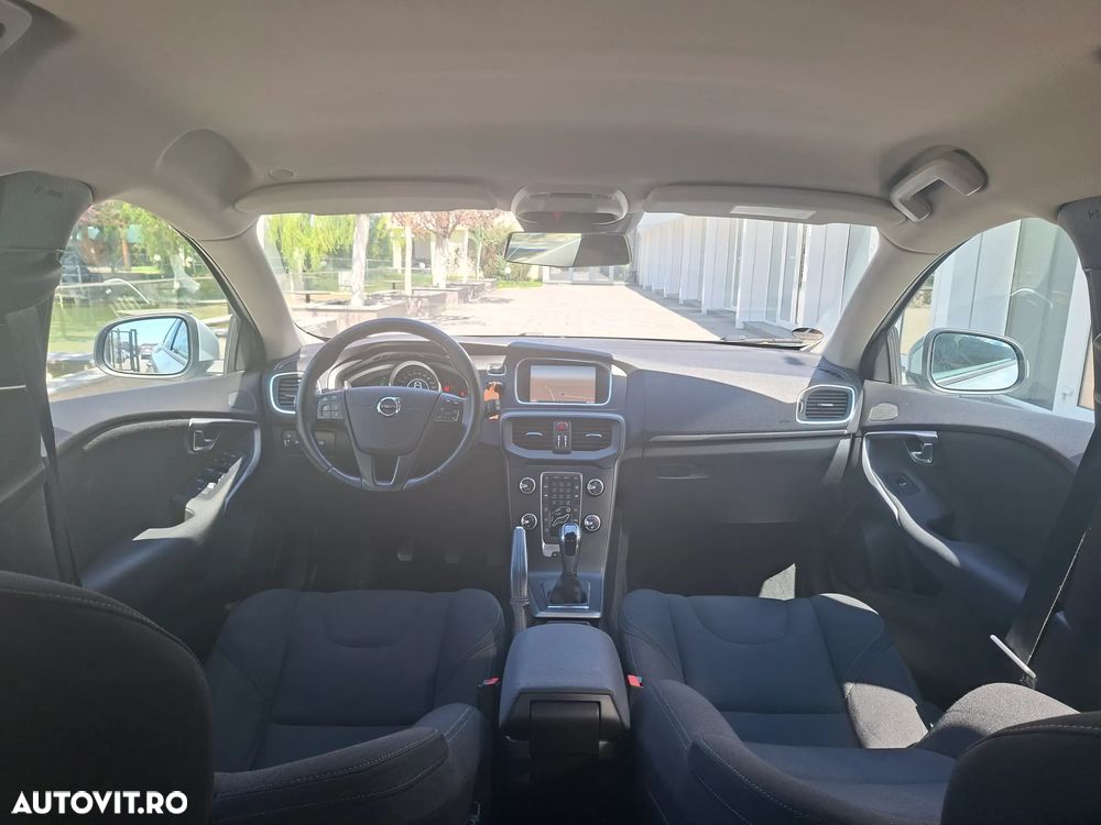 Volvo V40 D2 - 14