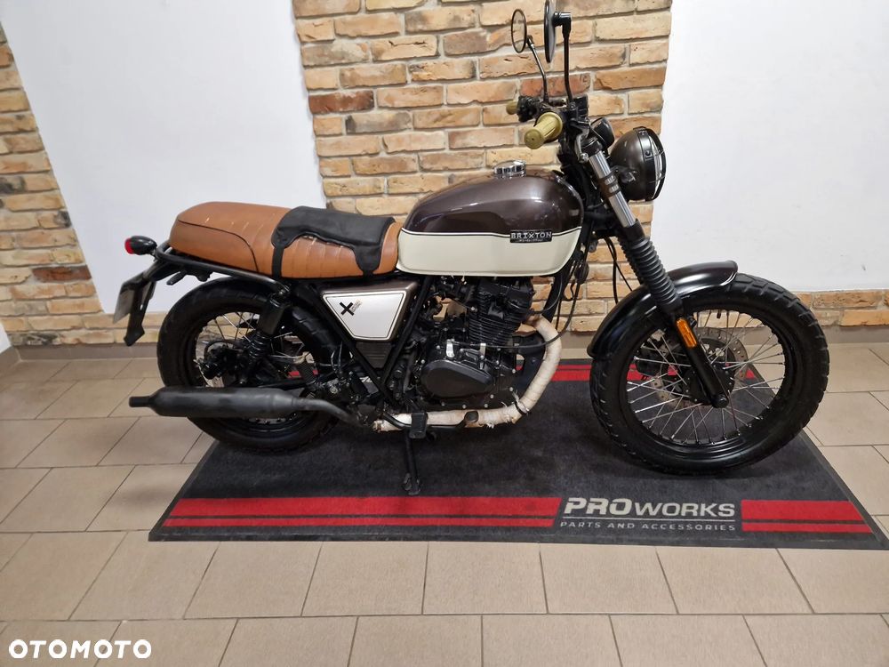 Brixton Cromwell - 4