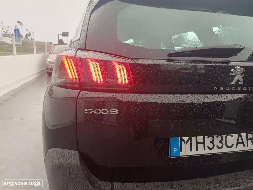 Peugeot 5008 PureTech 130 EAT6 Allure - 10