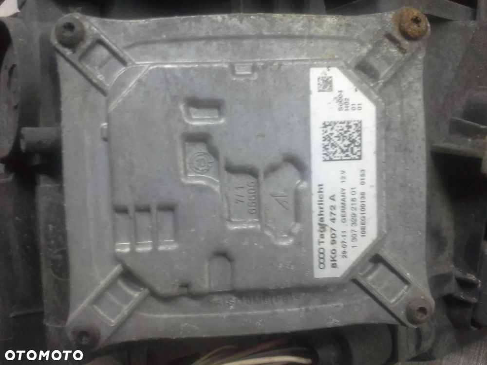 Audi A4 B8 2011r. lampy przednie komplet Xenon 8K0941003 8K0941004 Europa - 28