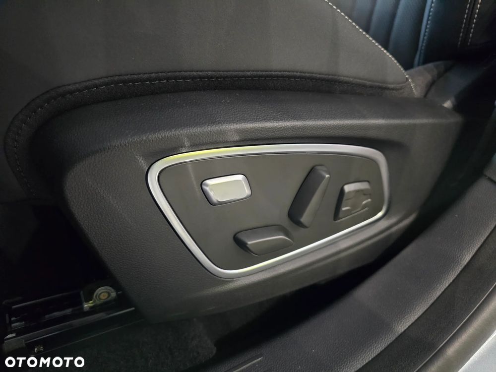 Renault Espace 1.2 E-Tech Full Hybrid 200 Iconic MMT 5os - 17