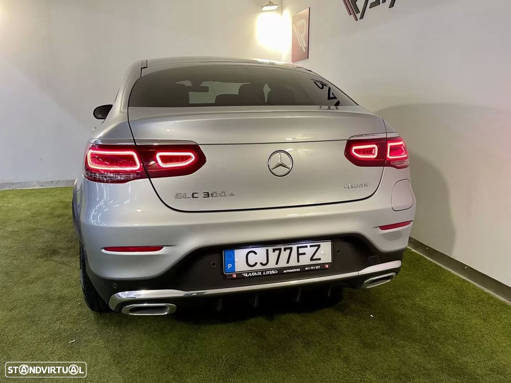 Mercedes-Benz GLC 300 e Coupé 4Matic - 9