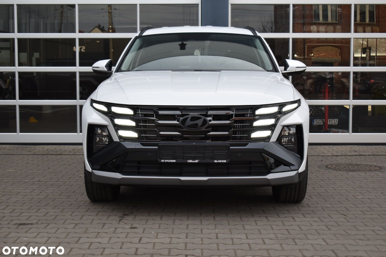 Hyundai Tucson - 2