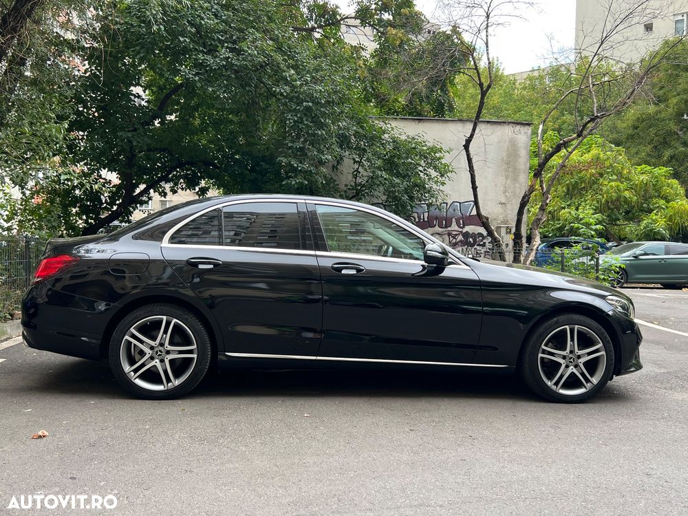 Mercedes-Benz C - 4