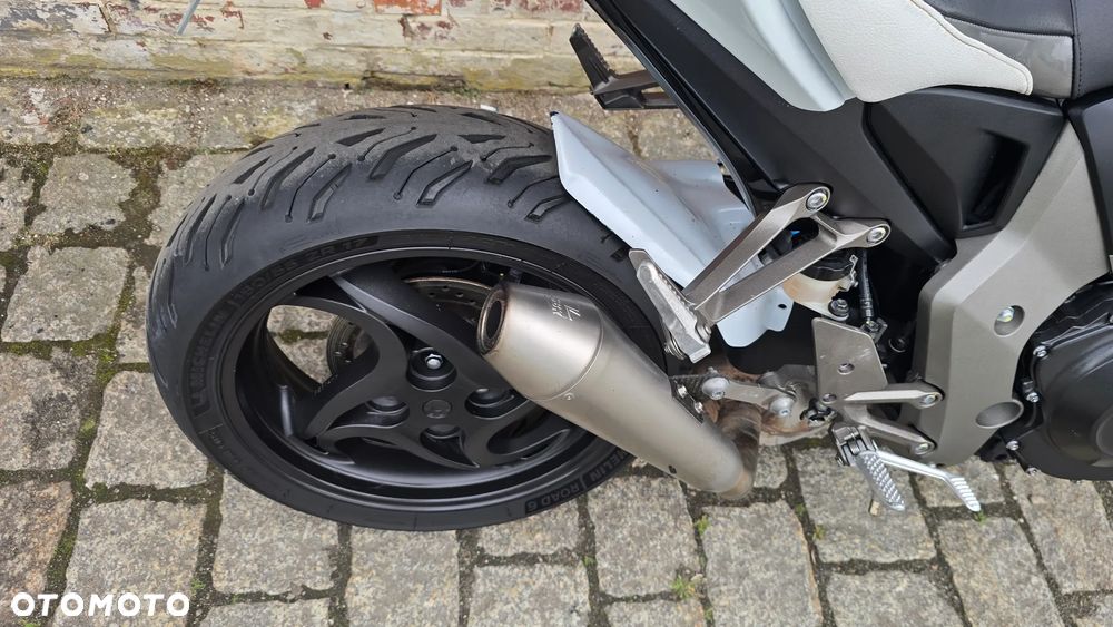 Honda CB - 34