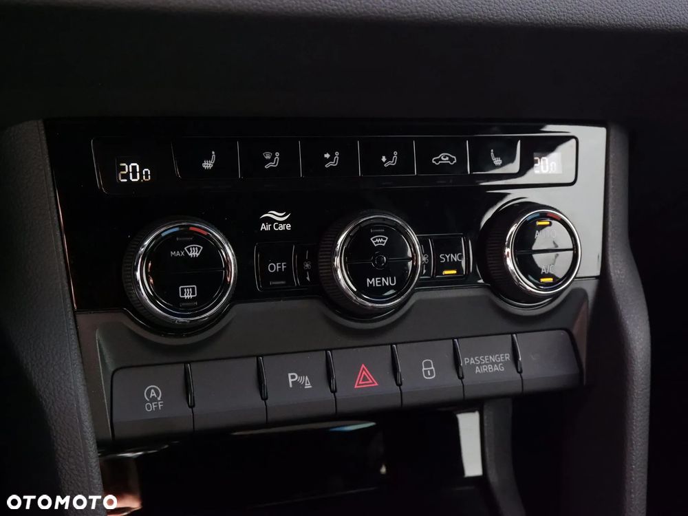 Skoda Karoq 1.5 TSI ACT Sportline DSG - 35