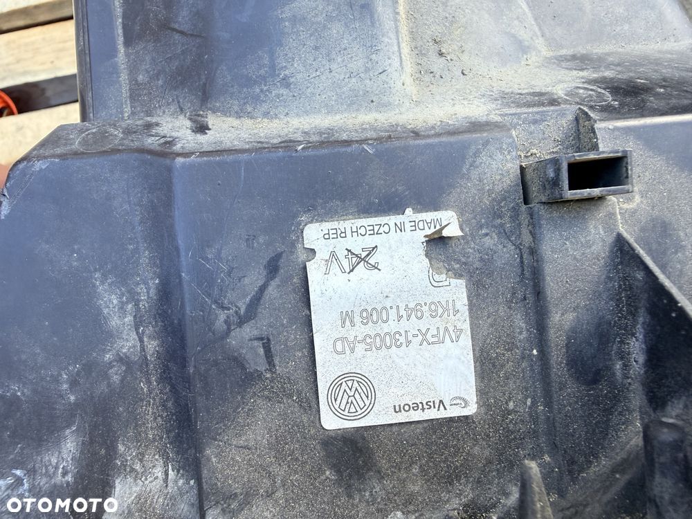 Lampa prawa Golf V Europa - 6