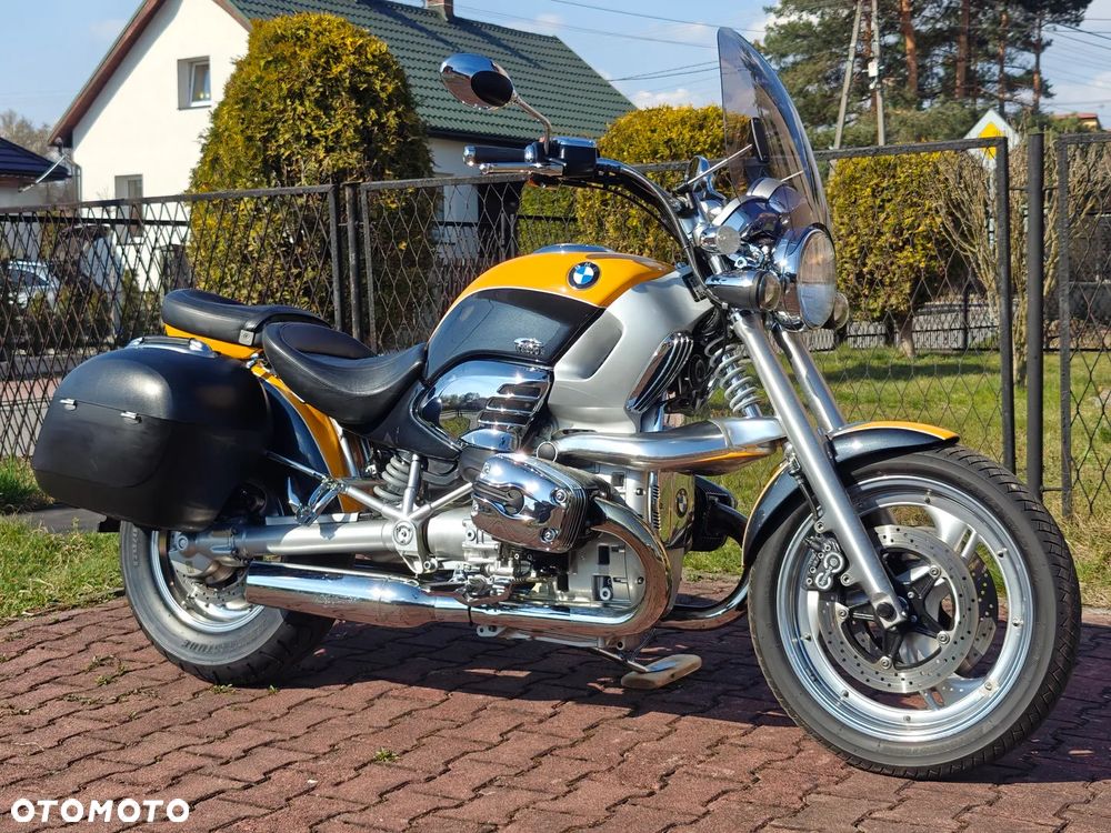 BMW R - 1