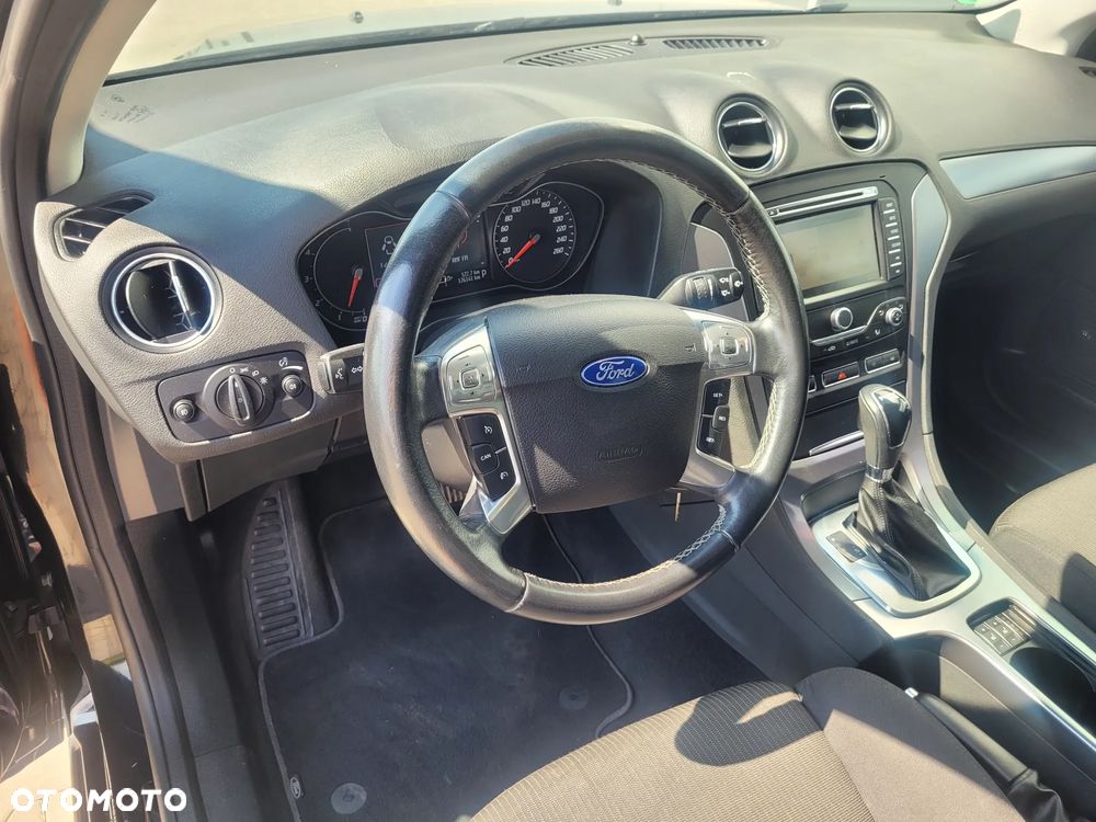 Ford Mondeo 2.0 TDCi Titanium X - 19