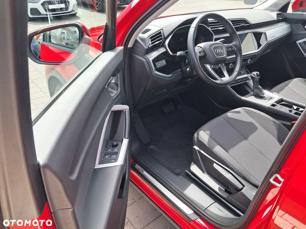 Audi Q3 - 10