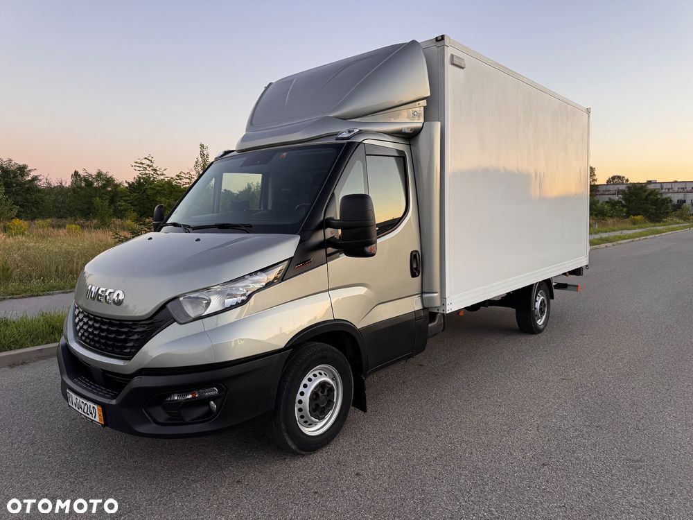 Iveco Daily 35s18 3.0 Kontener z Windą drzwi boczne - 2