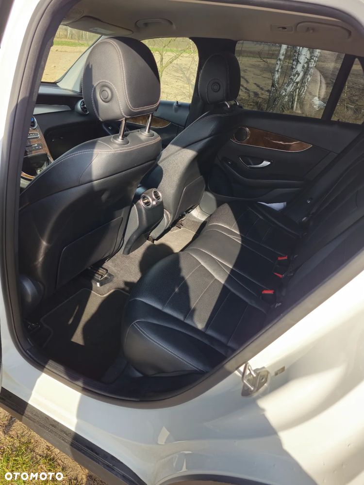 Mercedes-Benz GLC 300 4Matic 9G-TRONIC - 7