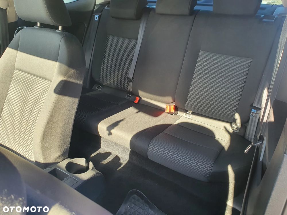 Volkswagen Golf 1.4 Style - 11